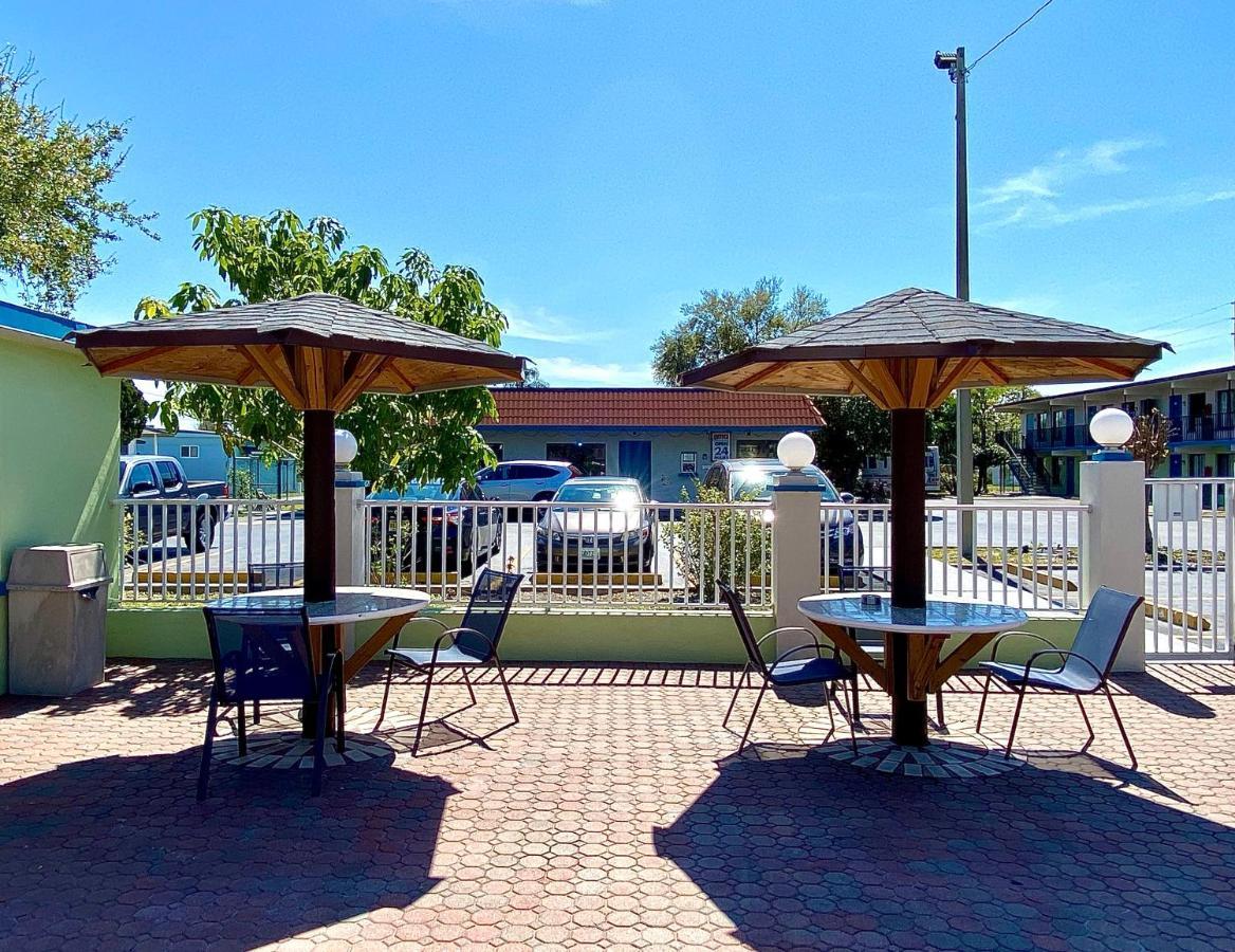 Gulf Way Inn Clearwater Bagian luar foto